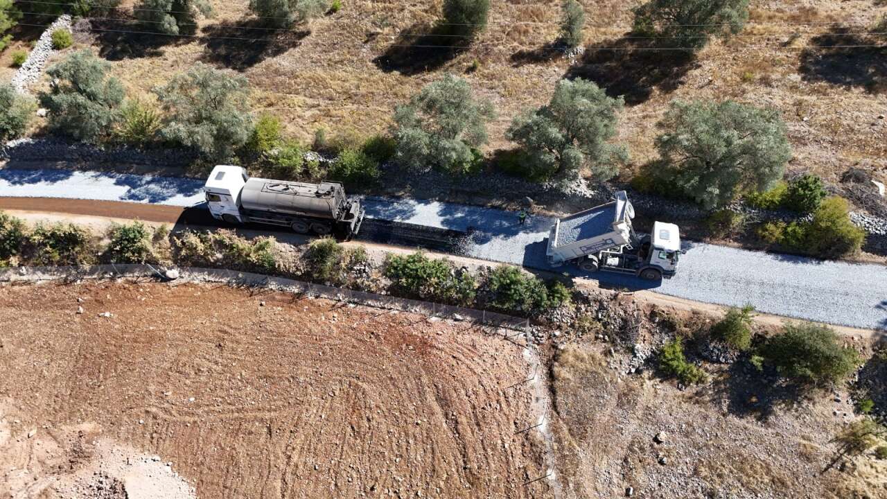 Menteşe’de İki Mahalleyi Bağlayan Yeni Yol Tamamlandı 1
